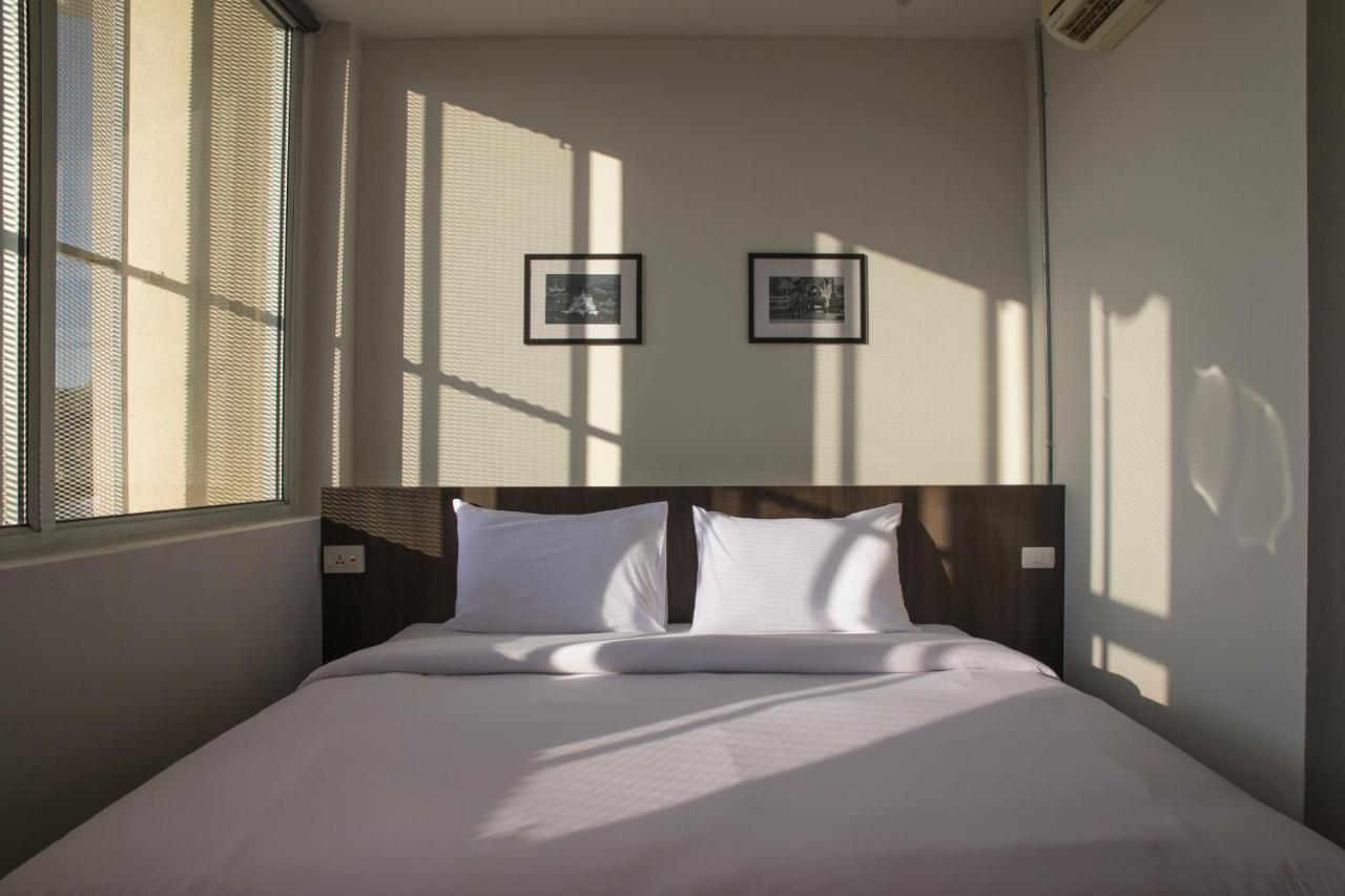 Tim Mansion Hotel Bangkok Exterior photo